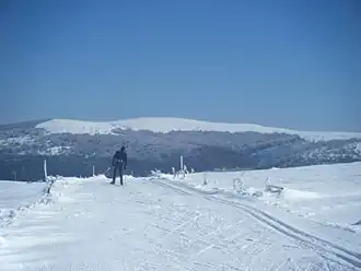 Vue sur les Valadous depuis le domaine skiable de La Chavade - Bel-Air.