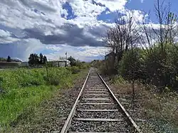 La ligne à l'approche de la gare de Belley