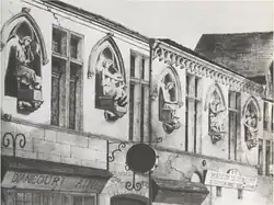 La maison des musiciens rue du Tambour Reims avant sa destruction pendant la guerre 14-18.
