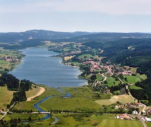 Image illustrative de l’article Lac de Saint-Point