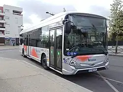 Le GX 337 hybride no&nbsp;1020 du réseau Valoise en gare de Montigny-Beauchamp.