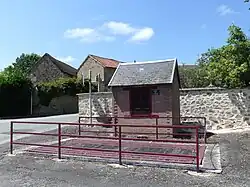 Ancienne bascule publique.