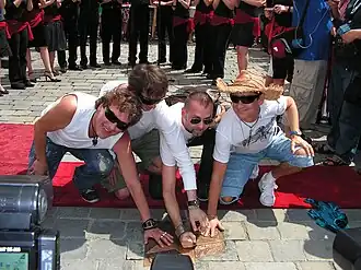 Description de cette image, également commentée ci-après