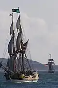 Le Lady Washington et l'Hawaiian Chieftain en arrière plan