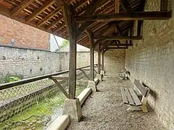 Lavoir, rue Hutellier.