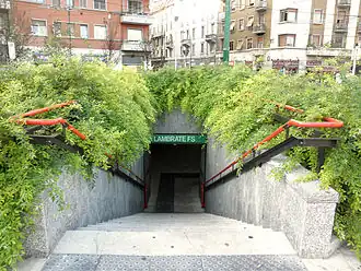 Une entrée de la station.