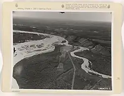 Piste atterrissage à côté de la Gakona, photo aérienne de 1938.