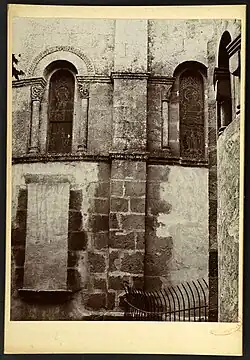 voir la légende ci-après