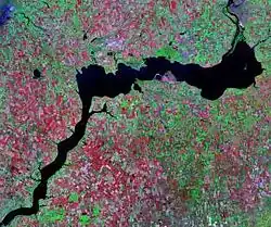 Réservoir d'eau de Kakhovka (Landsat).