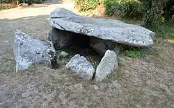 Dolmen de Saint-Gonvel