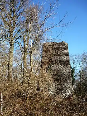 Cheminée géodésique de Laneuville-au-Pont