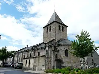 L'église Saint-Jacques-le-Majeur.