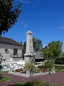 Monument aux morts de Lanrelas