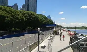 La grille de départ.