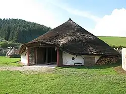 The Little Woodbury roundhouse (maison ronde&nbsp;(en))