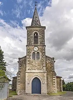 Église Saint-Pierre.