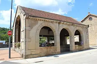 Lavoir de la rue Vrémontoise.