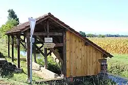 Le lavoir du Baniou.