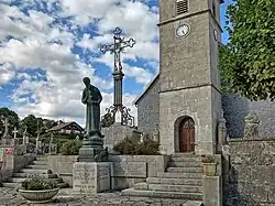 Statue d'Étienne-Théodore Cuenot.
