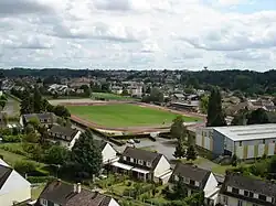 Le stade de football des Ménigouttes en 2007.