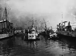 Torpilleurs Foudroyant et Hardi.