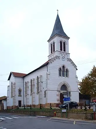Vue de l'église Notre-Dame-du-Sacré-Coeur.