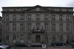 L'hôtel de ville, du XVIIIe&nbsp;siècle.
