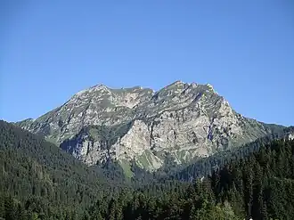 Vue du roc d'Enfer depuis le nord-ouest.