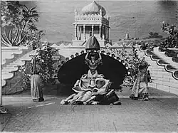 Description de cette image, également commentée ci-après