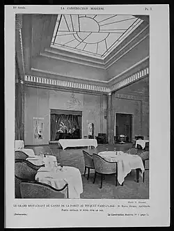 La partie centrale et la scène pour le jazz.