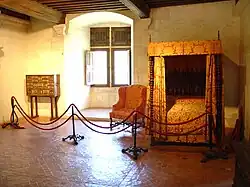 Une chambre à coucher.