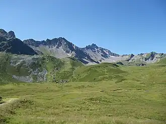L'aiguille du Grand Fond depuis le Cormet de Roselend au nord-nord-est.