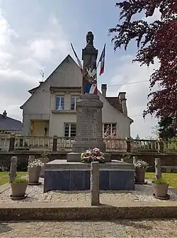 Le Monument aux morts.