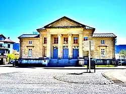 Description de cette image, également commentée ci-après