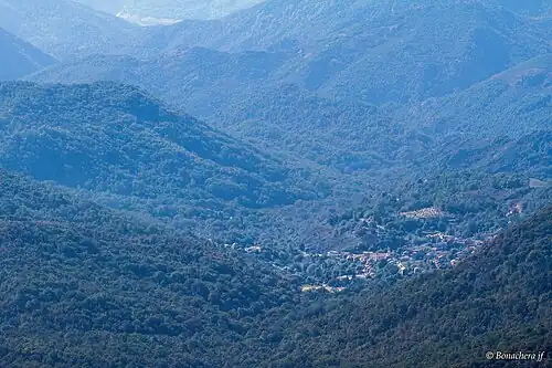 Vue de Bastelica, depuis le col de Scaldasole.