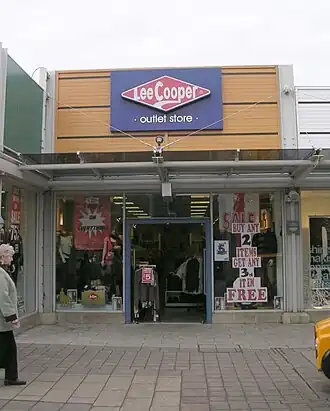 illustration de Lee Cooper