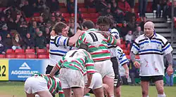 Photo de Martin Johnson dans une mêlé fermée.