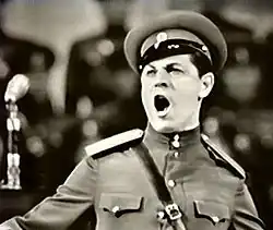 Leonid Kharitonov en 1965, chantant Le Rocher Sur La Volga.