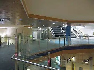 L'étage intermédiaire.