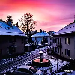 Les Bouchoux fontaine centre village