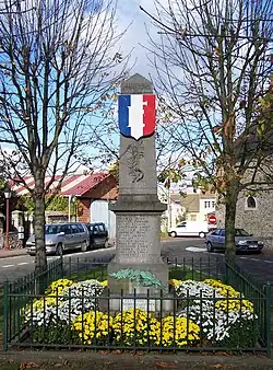 Le monument aux morts.