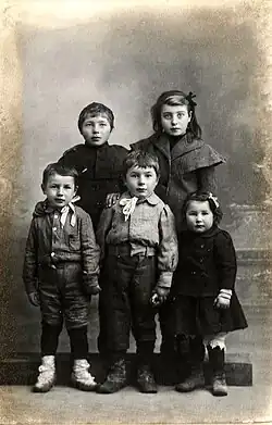 Propriété exclusive de Thelma Ackermann.