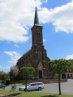 L'église Saint-Hilaire.