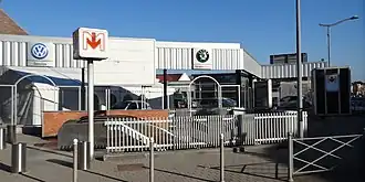 Vue de l'entrée de la station.