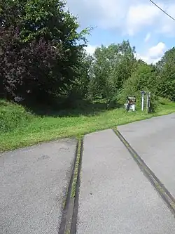 Ancien passage à niveau, rue du château à Audignies.