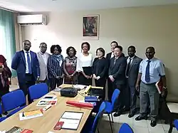 Liliane Massala avec les représentants de l'université Huazhong (Chine) des sciences et technologies
