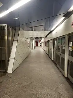 Quai en direction de Saint-Philibert