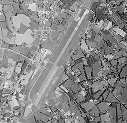 Aéroport de Limoges Bellegarde en 2001.