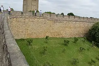 Courtine du château de Lincoln.