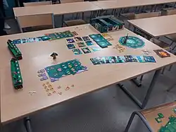 Description de l'image Living Forestière Board Game Exemple.jpg.